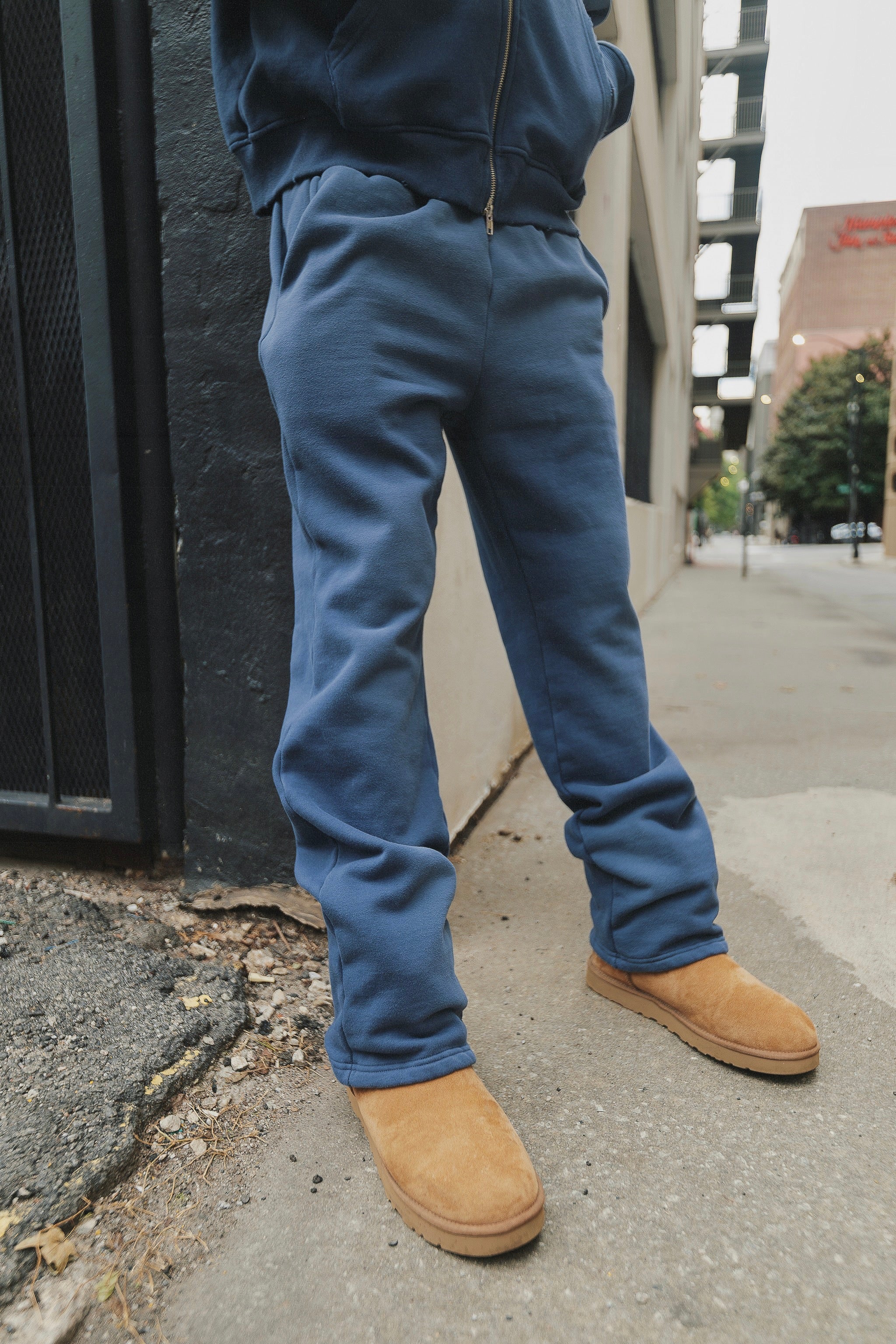 Weathered Sweatpants – Premium Sun-Dried Wash