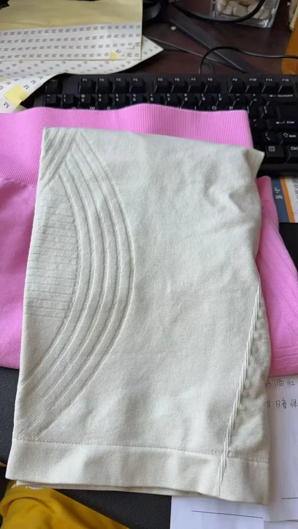 Women's High-Waisted Seamless Yoga Shorts