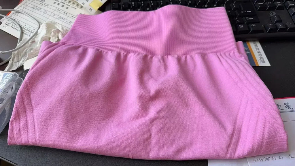 Women's High-Waisted Seamless Yoga Shorts