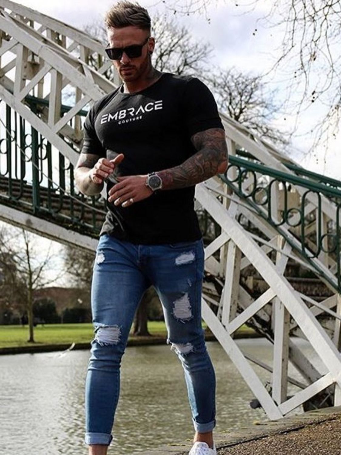 Men's Embrace Couture Letter Graphic Round Neck T-Shirt in Black full view 